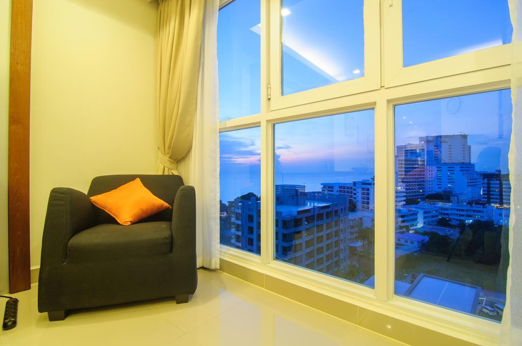 Sea View Luxury Apartamento Pattaya