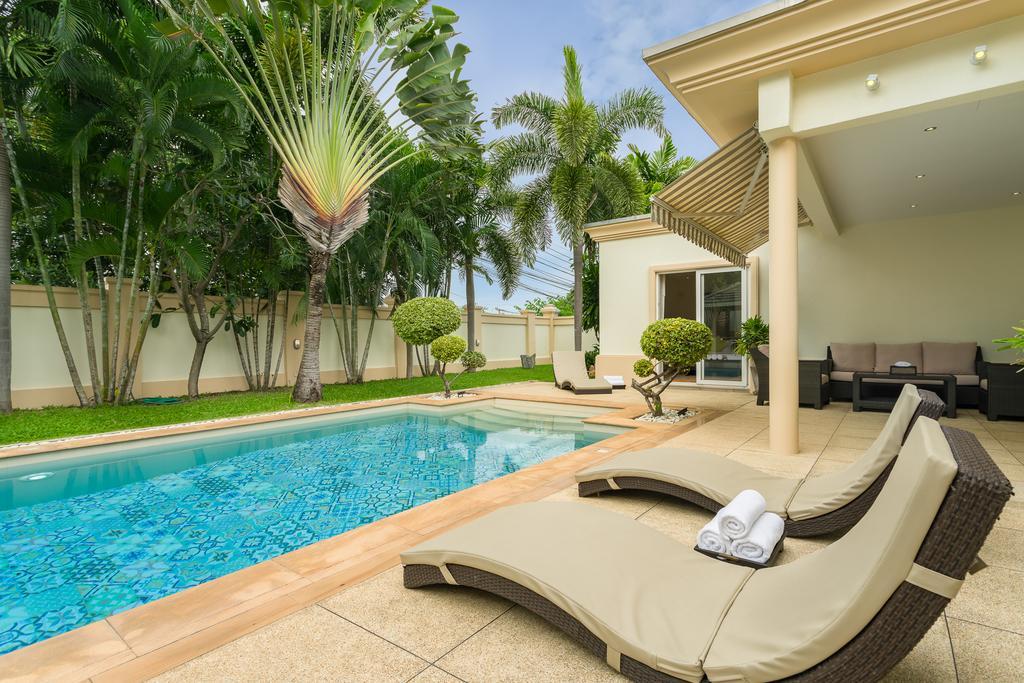 Villa Luxury Pool 3br 6-8 Persons (adults Only) Pattaya
