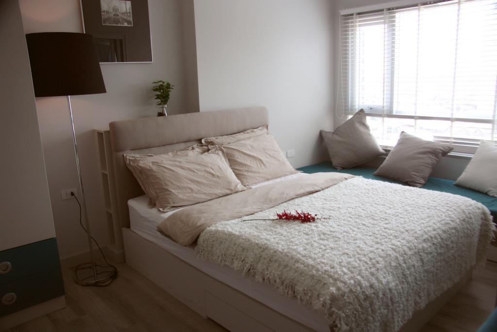 Apartment Centric Sea