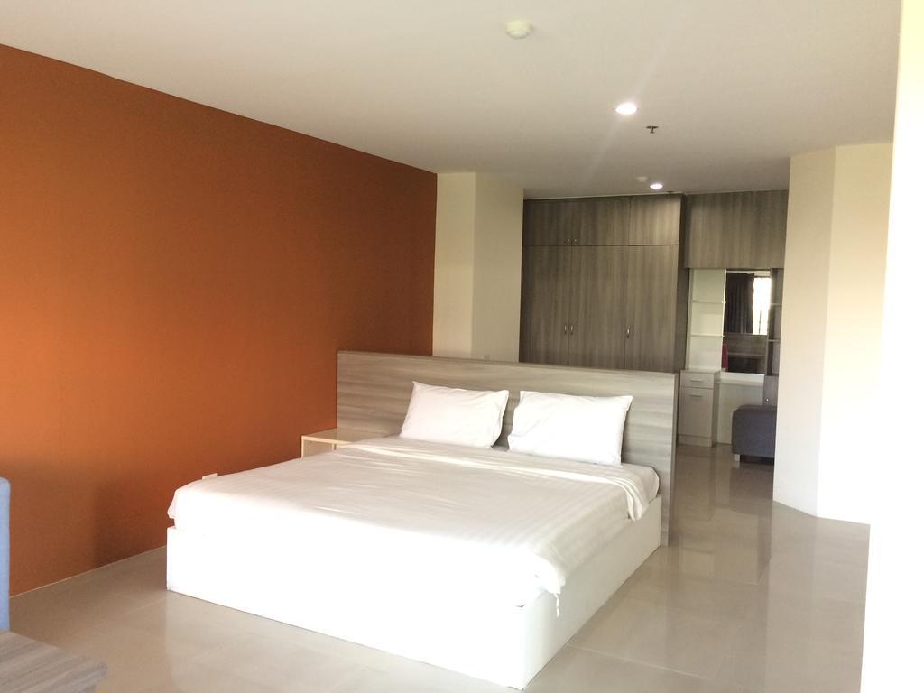 R-con Wongamat Apartment