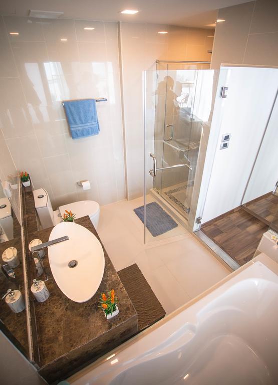 Luxury Seaview The Peak Towers 200m To Apartment *