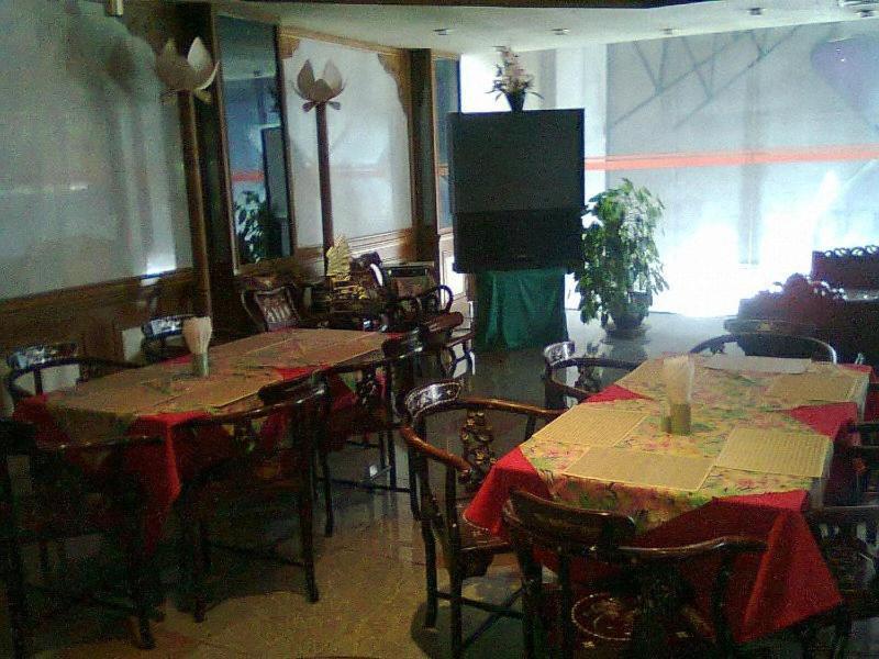 Cloudotel Walking Street Hotel