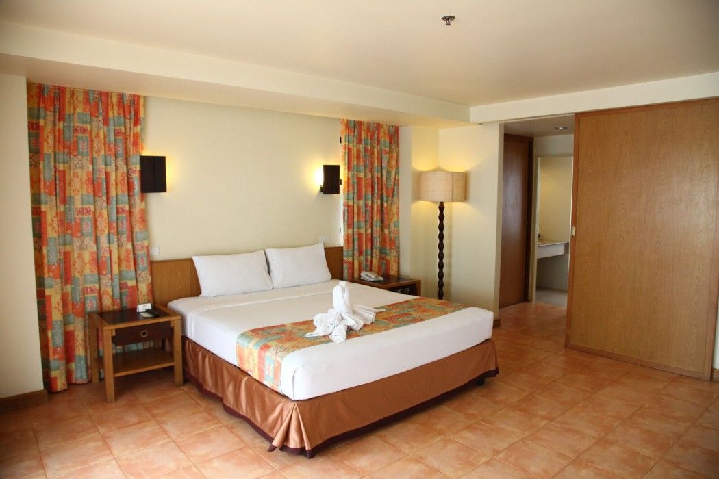 Hotel Sunshine & Residences Pattaya