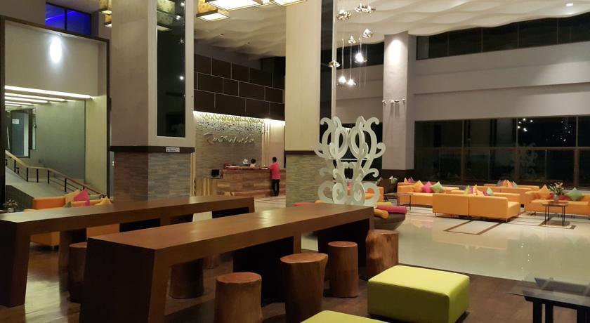 R-con Wongamat Apartment