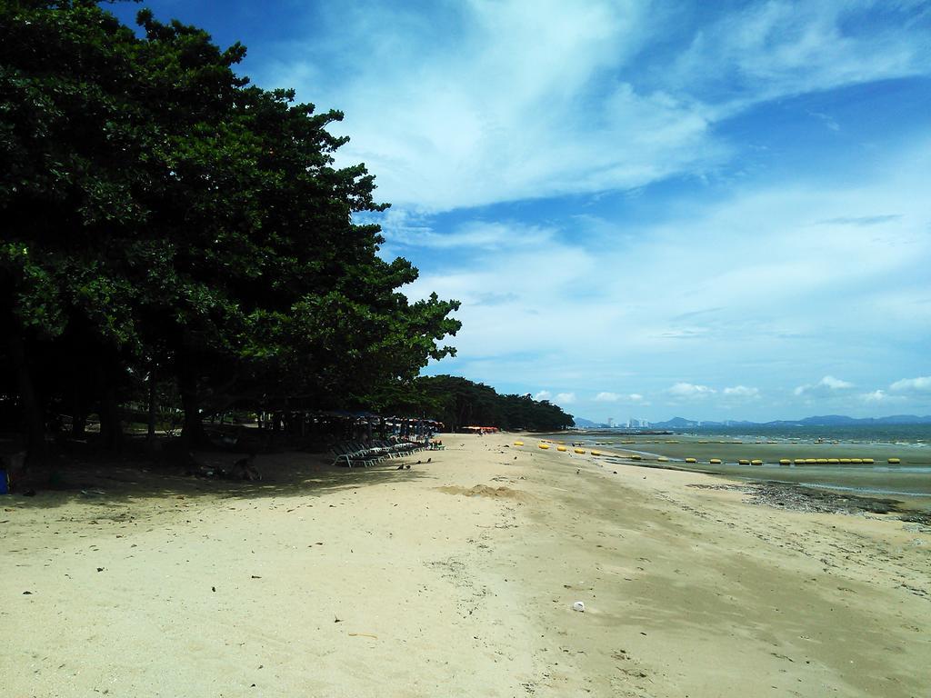 Samal Guest house 2*