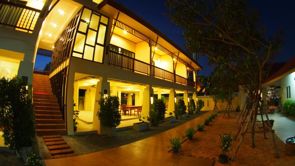 Resort Lotusland 3*