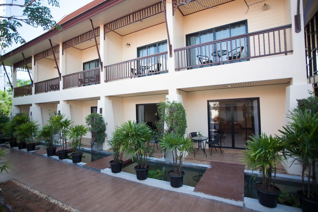 Resort Lotusland Pattaya