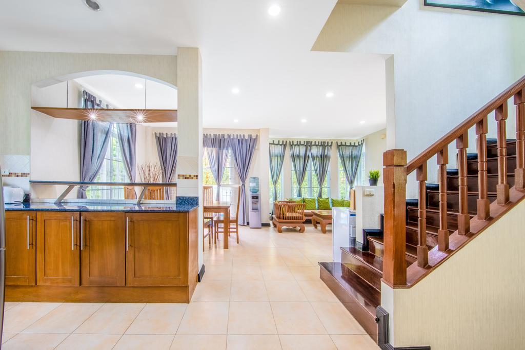 Royal Beach pool villa pattaya Villa Pattaya