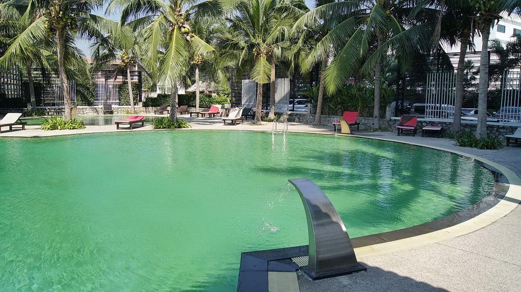 Apartment Ad Hyatt Condominium Pattaya