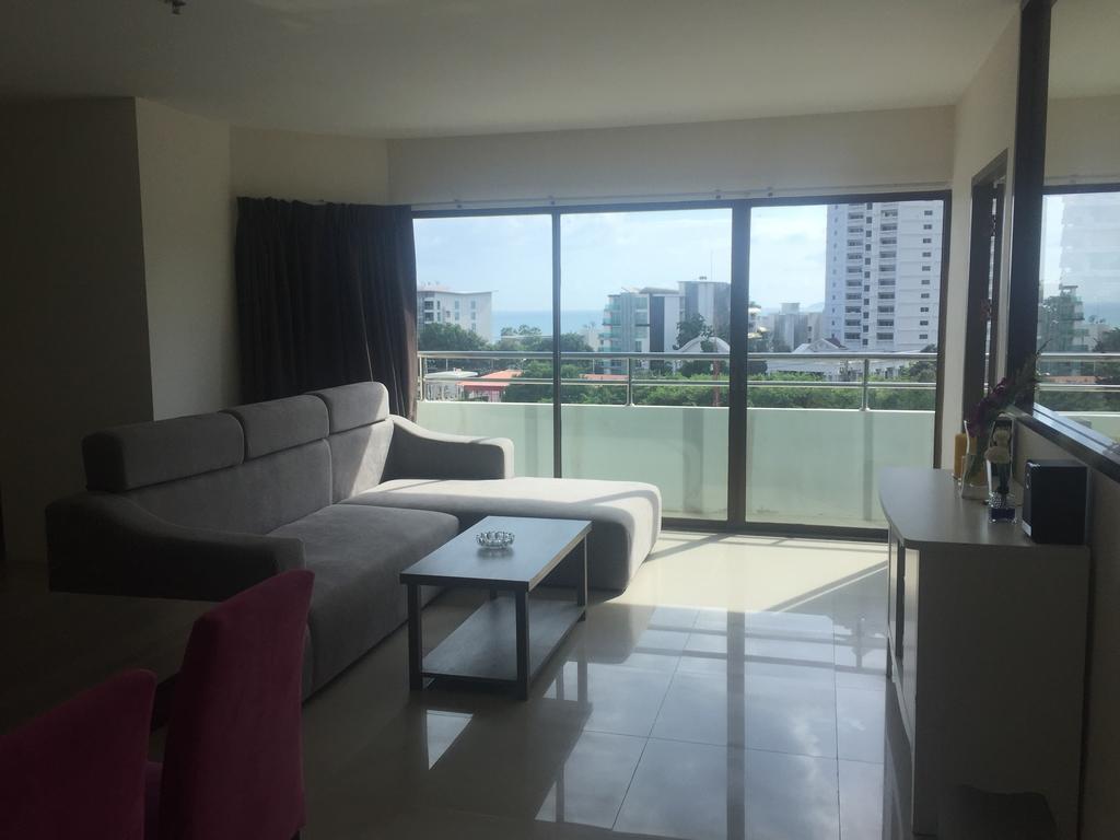 R-con Wongamat Apartment Pattaya