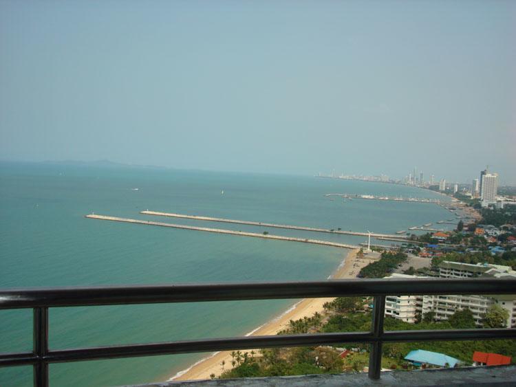 Krisda Golden Condotel Cliff & Park Apartamento