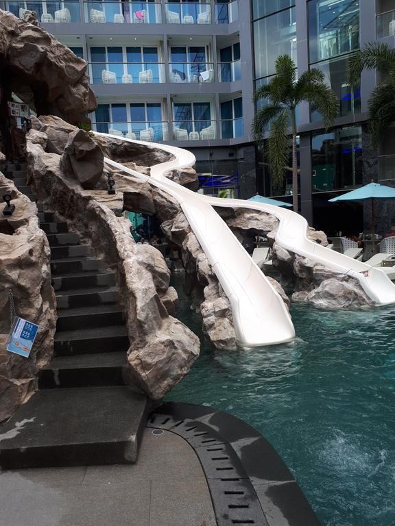 Hotel Modernized Seaview Pattaya