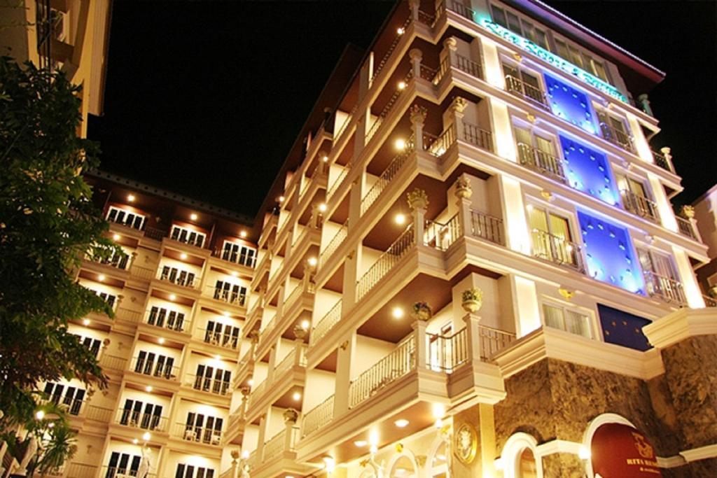 Hotel Rita & 3*