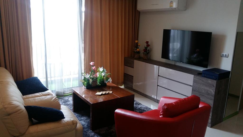 The Attitude Apartment *