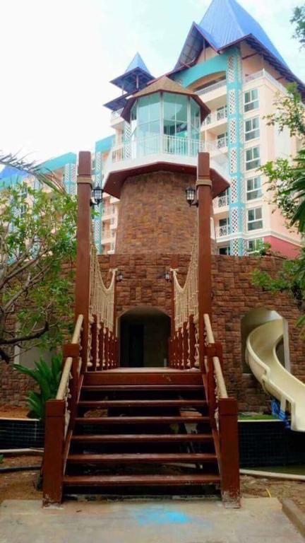 Grande Caribbean By Suneeya Apartment
