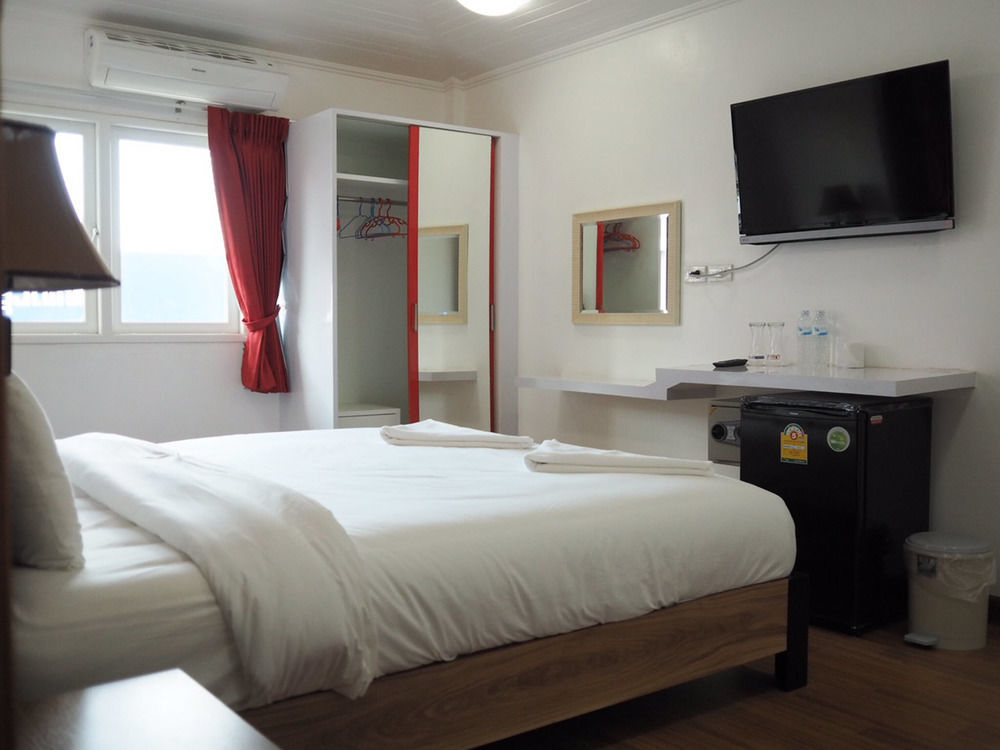 P32 Hotel