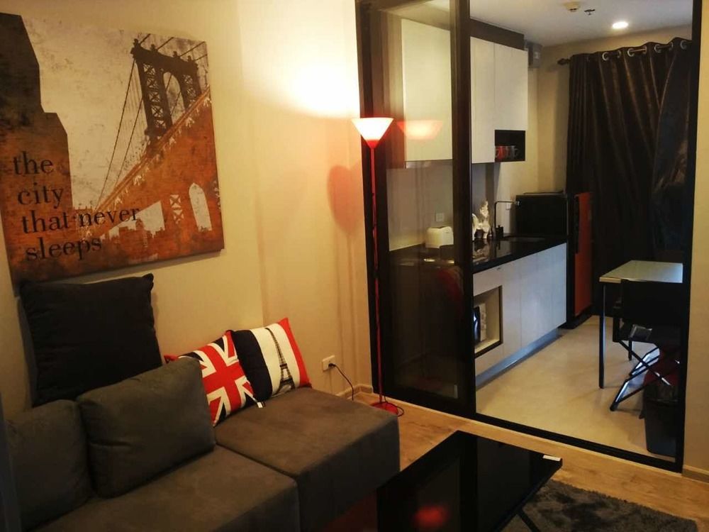 Sea View Long Balcony With Rooftop Pool In Aparthotel 3*