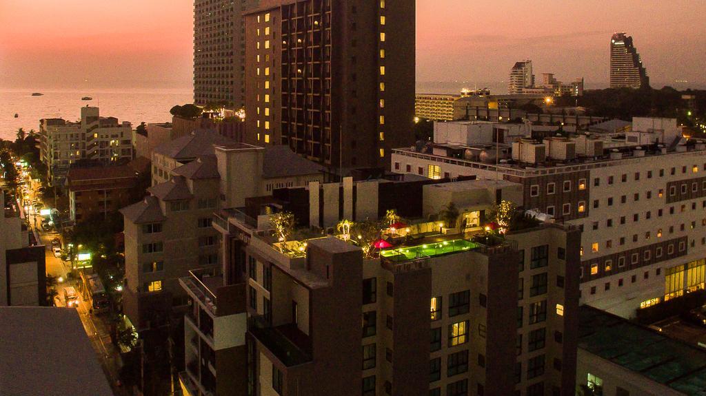 Sunshine Hip Hotel 4*