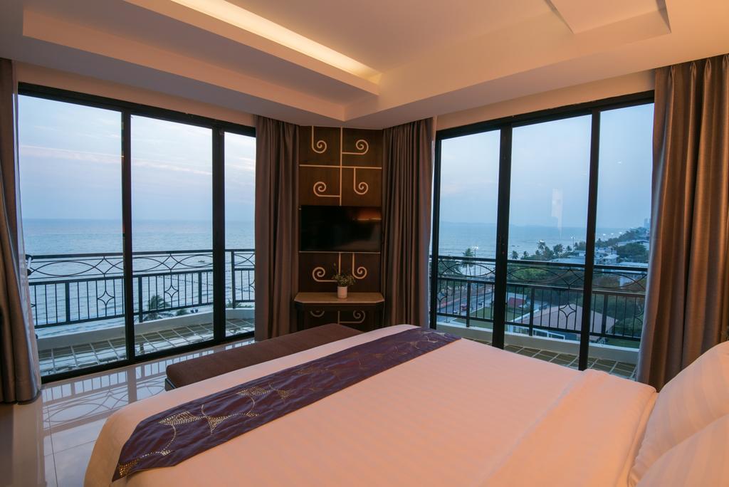 Bay Jomtien Hotel 5*