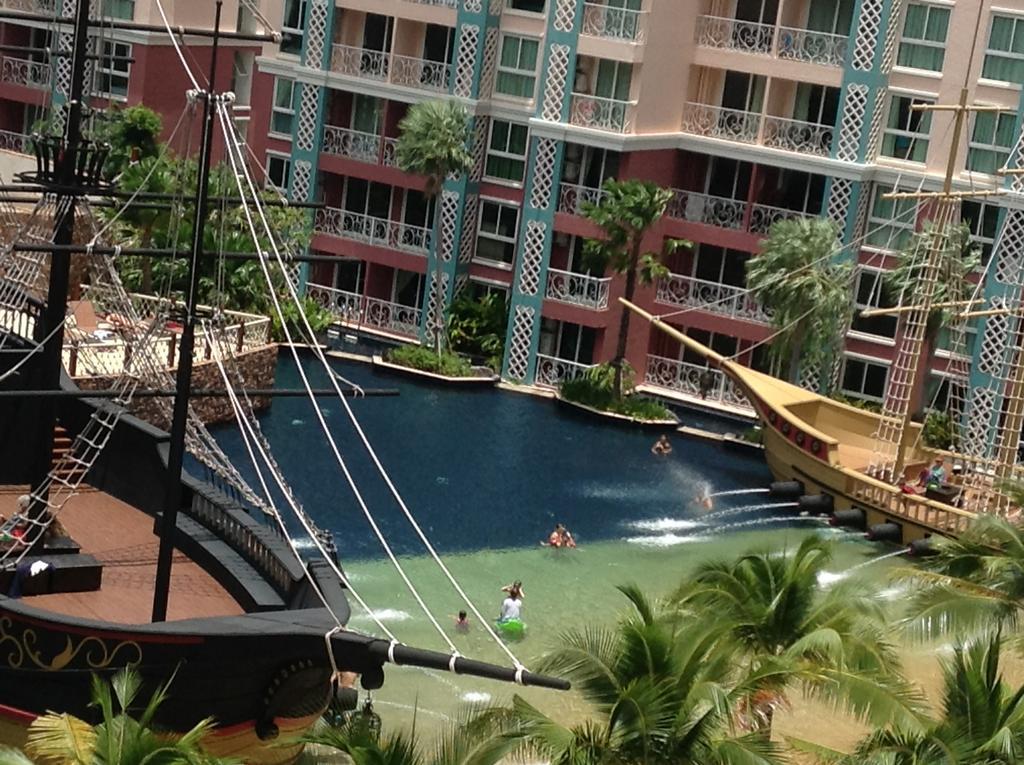 Grande Caribbean By Suneeya Apartment