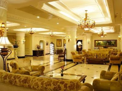 Lk Metropole Hotel