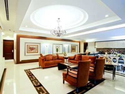 Lk Metropole Hotel
