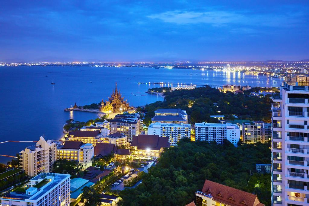 W Tower By Fantasea Apartment Pattaya