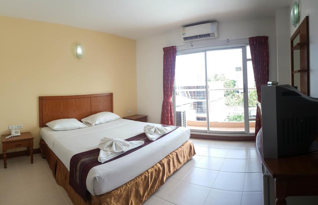 Hotel Eastiny Seven Pattaya