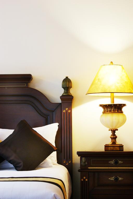 Lk Metropole Hotel 4*