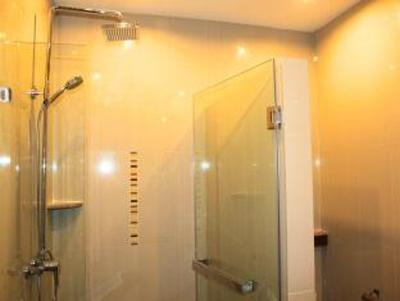 Hotel The 