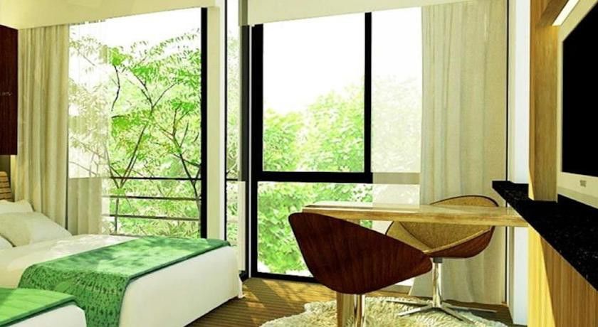 Oyo 143 Dday Resotel Pattaya