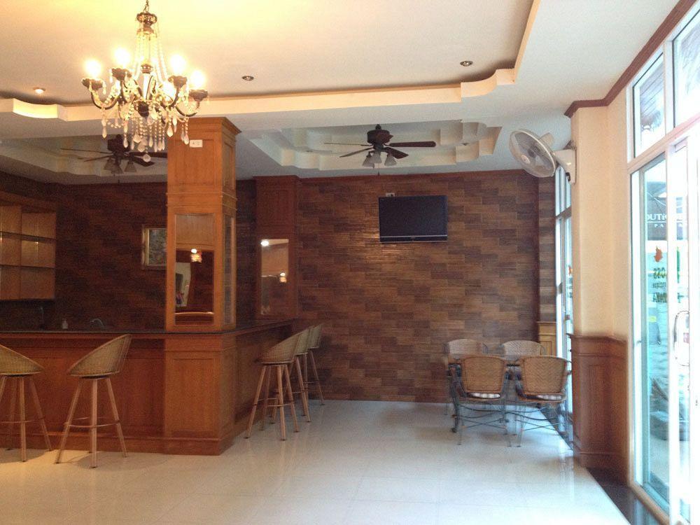 Hotel Arya 3*