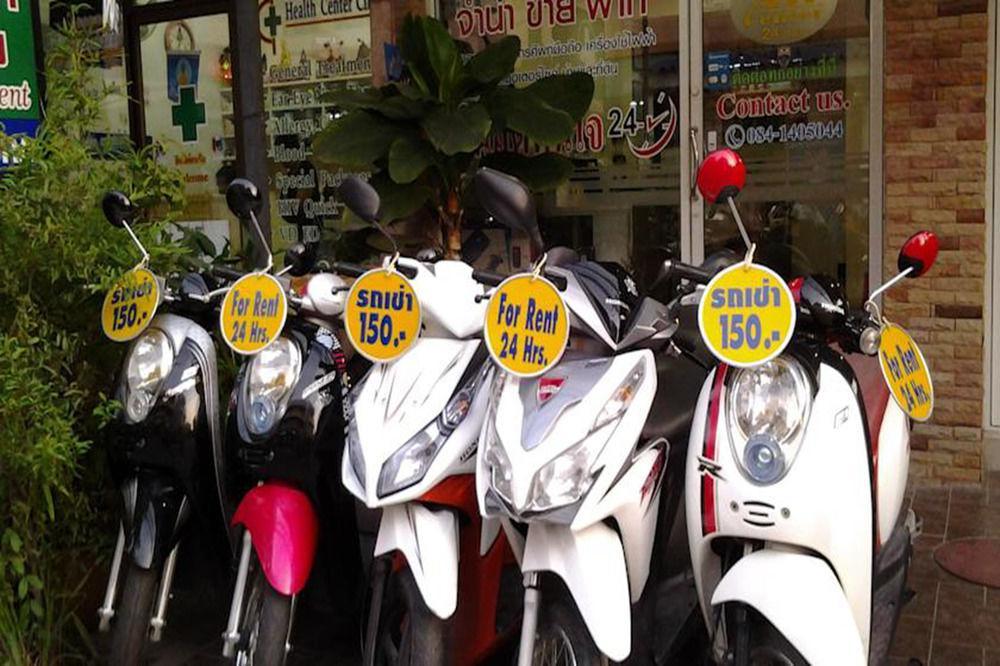 At Center & Motorbike Hotel *