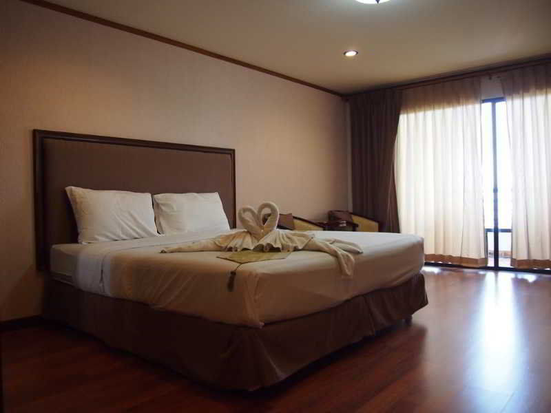 Mtc At Hill Hotel 2*