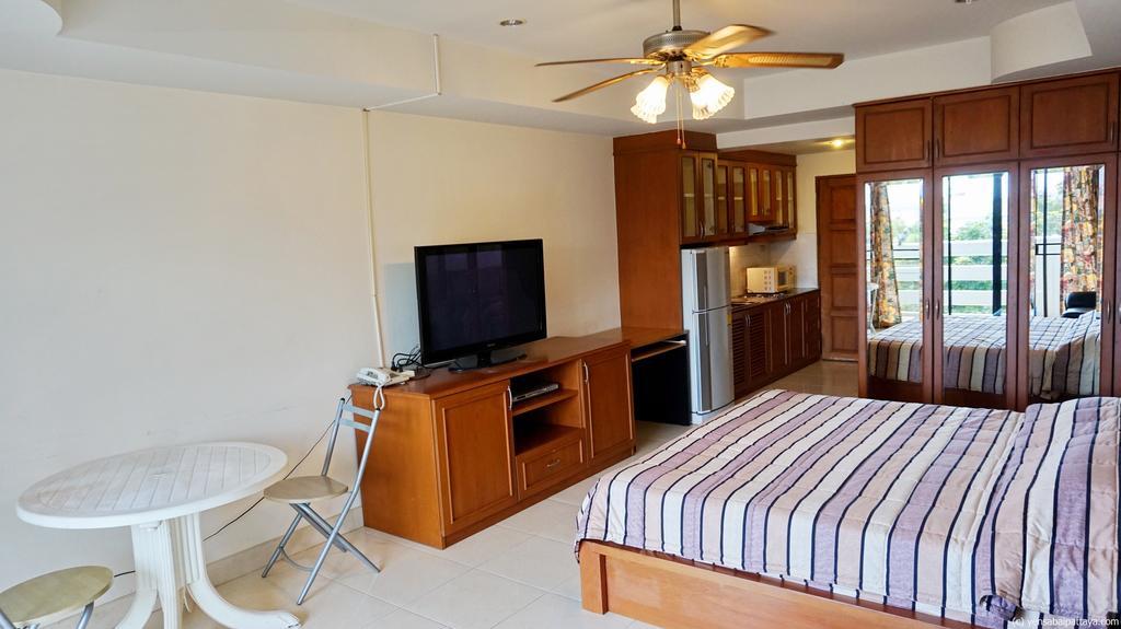 Yensabai Condotel Pattaya