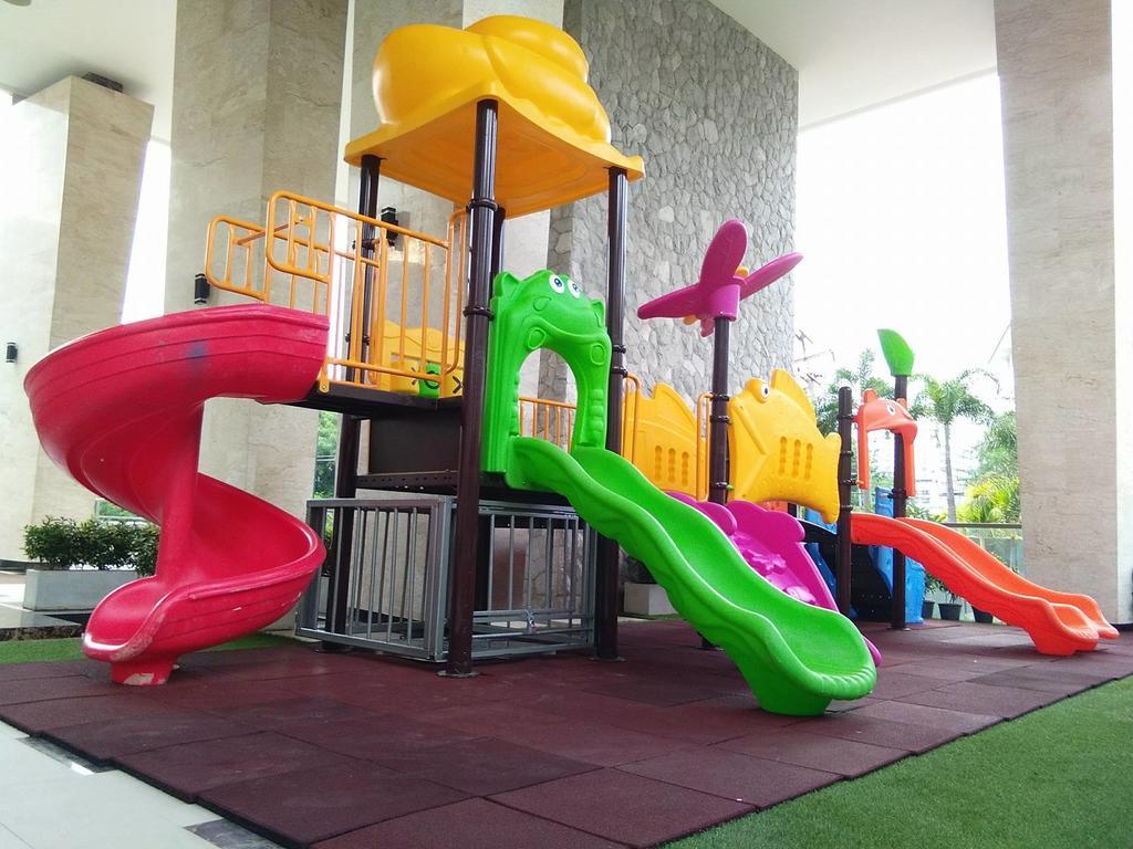 Peak Tower In Phatumnak Apartment Pattaya