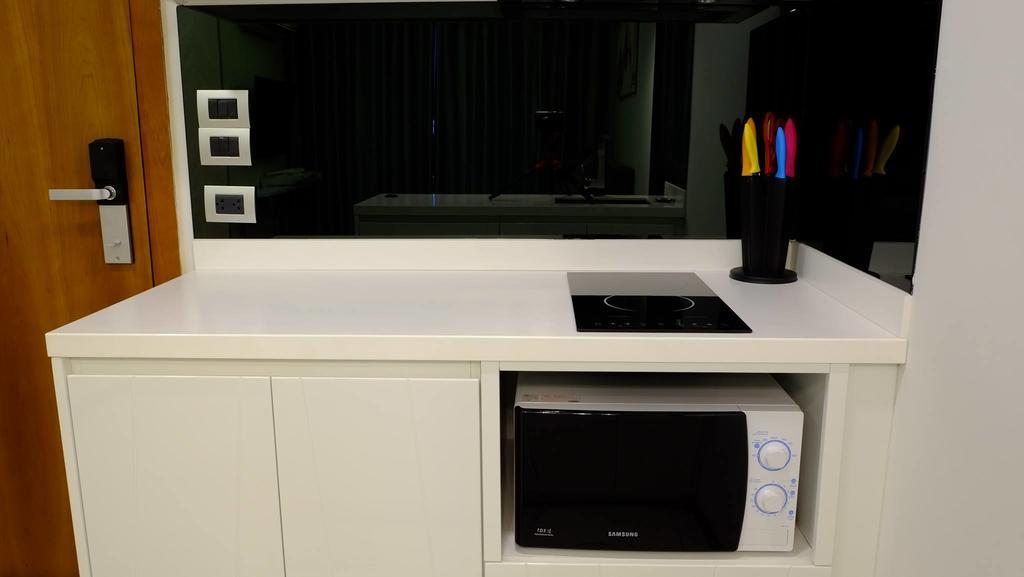 Peak Tower In Phatumnak *