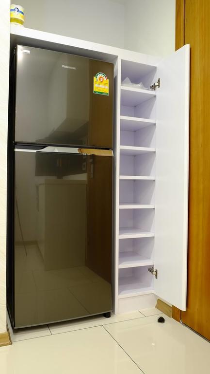 Peak Tower In Phatumnak * Pattaya