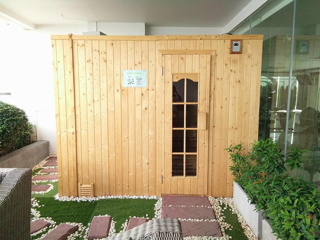 Apartment Peak Tower In Phatumnak *