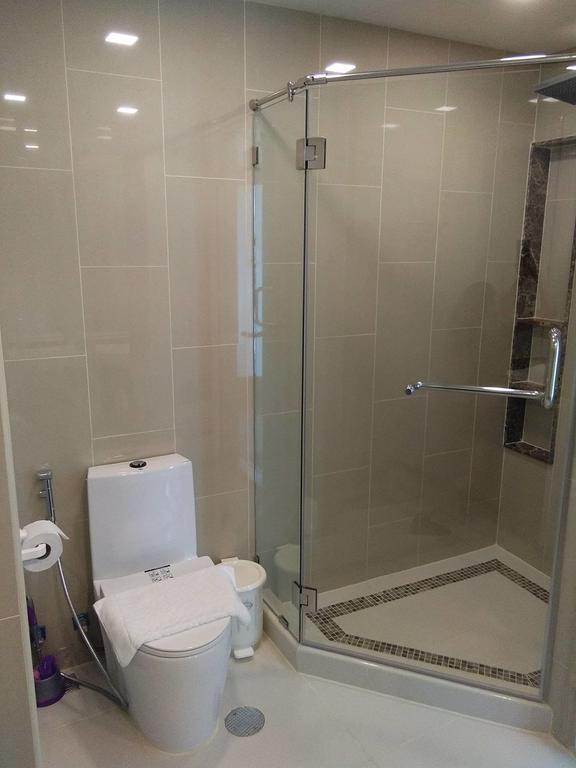 Peak Tower In Phatumnak Apartment *