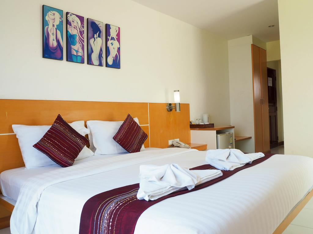 Hotel Eastiny Seven Pattaya