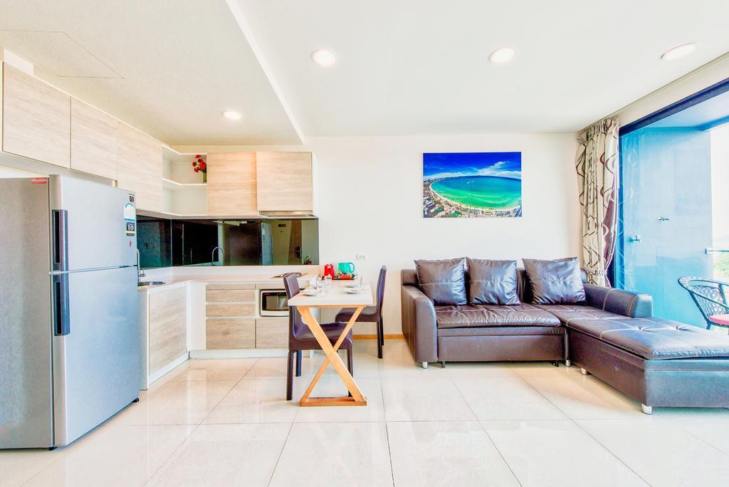 Acqua - 100 Meters From Jomtien Apartment