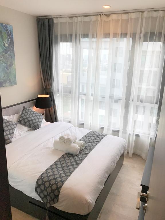 The Base Highfl Seaview Apartment