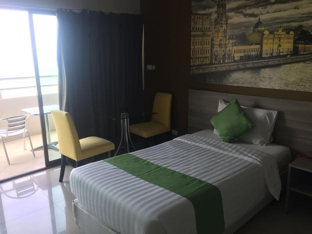 Apartment R-con Wongamat