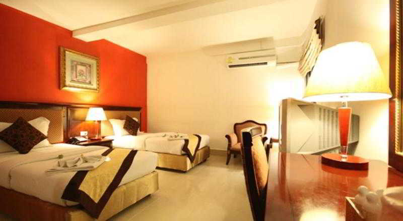 The Golden Boutique And Pattaya