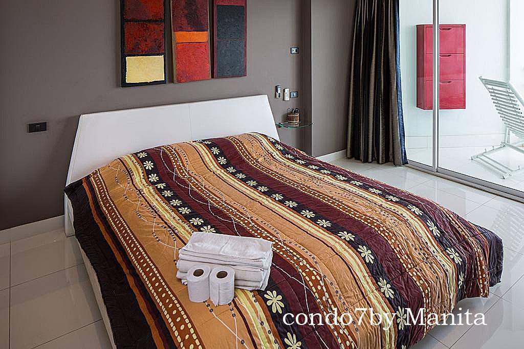 7 By Manita *