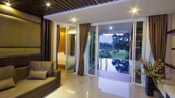 Hamilton Grand * Pattaya