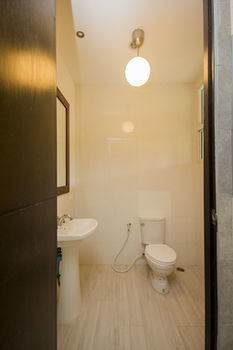 Tamnak House Hotel 3*