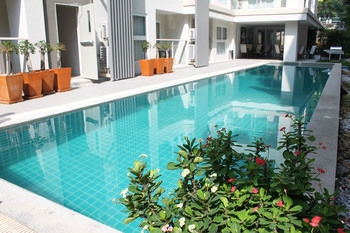 โรงแรม The Place Pratumnak By Sunny