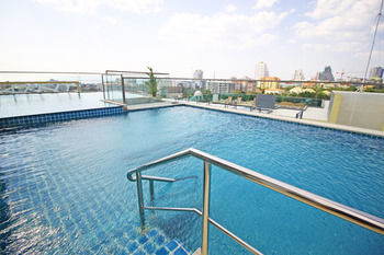 Water Park By Sunny Hotel Pattaya